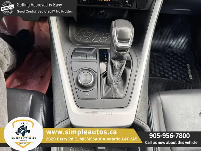 2019 TOYOTA RAV4 XSE HYBRID AWD - Photo 17