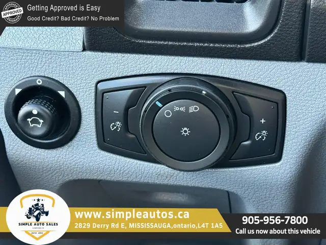 2019 FORD TRANSIT VAN T-150 130' LOW RF 86 - Photo 18