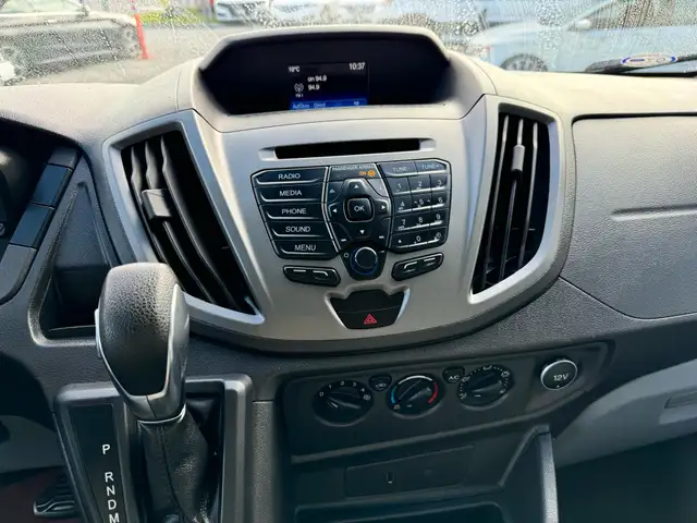 2019 FORD TRANSIT VAN T-150 130' LOW RF 86 - Photo 19