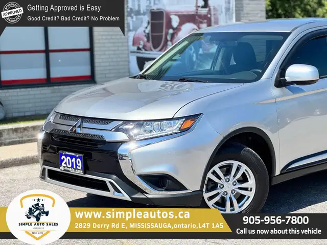 2019 Mitsubishi Outlander ES AWC - Photo 2