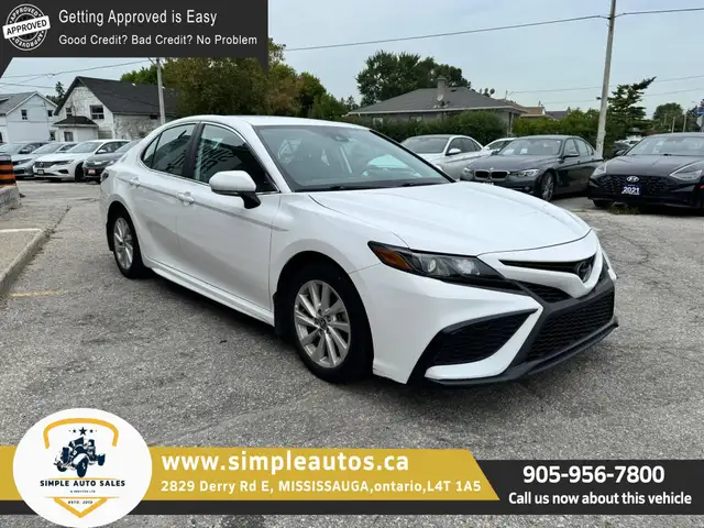 2023 Toyota Camry SE Auto - Photo 4