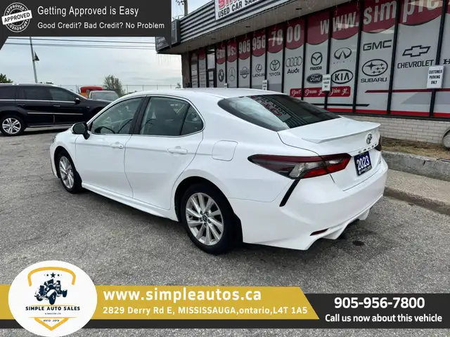 2023 Toyota Camry SE Auto - Photo 9