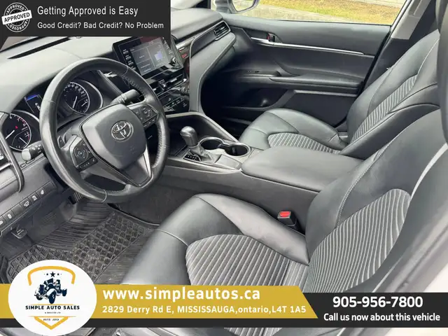 2023 Toyota Camry SE Auto - Photo 14