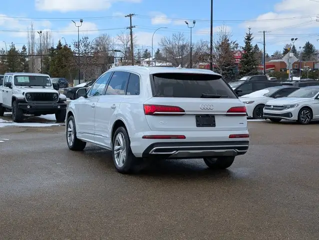 2024 Audi Q7 Komfort - Photo 4