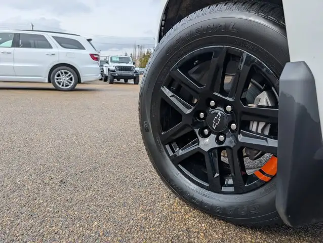 2025 Chevrolet Silverado 1500 RST - Photo 9