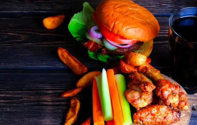 Now Hiring cashier /kitchen help - Photo 2