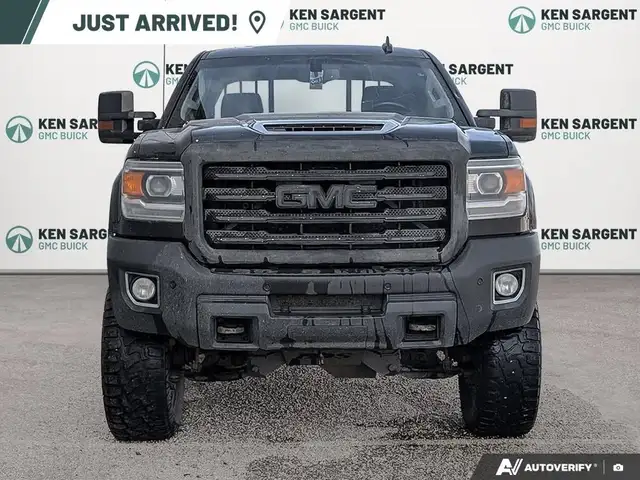 2018 GMC Sierra 3500HD - Photo 2