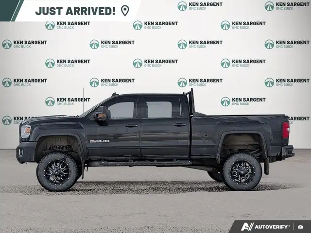 2018 GMC Sierra 3500HD - Photo 3