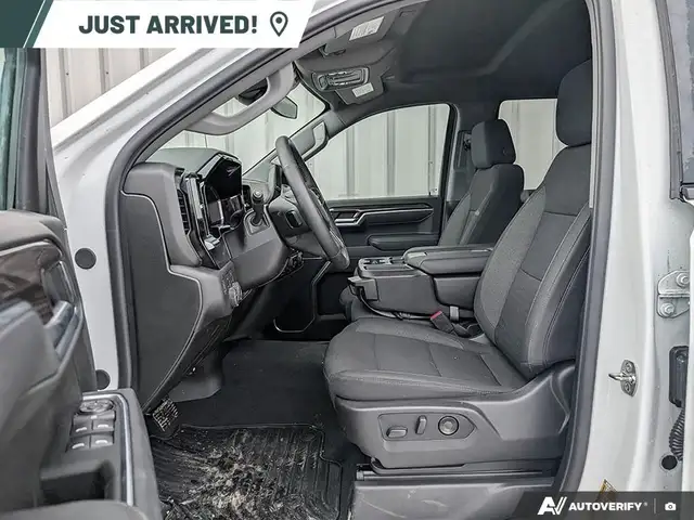 2026 Chevrolet Silverado 1500 - Photo 6