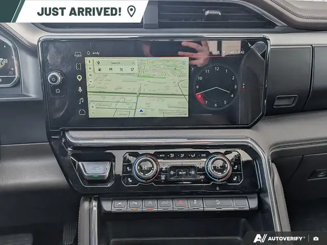 2025 GMC Sierra 1500 - Photo 10