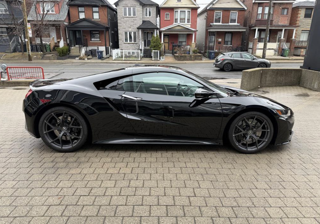 2018 Acura NSX - Photo 2