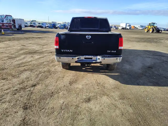 2015 Nissan Titan - Photo 6
