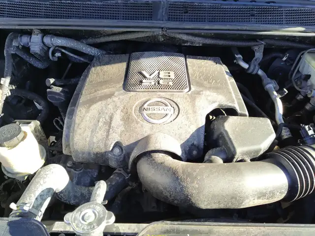 2015 Nissan Titan - Photo 25