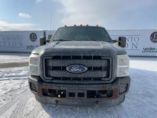 2012 Ford F-250 Super Duty - Photo 2
