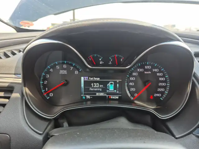 2016 Chevrolet Impala - Photo 11