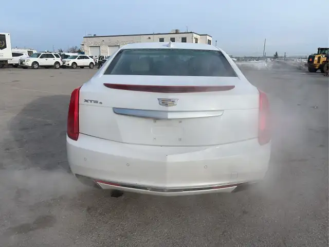 2016 Cadillac XTS - Photo 6