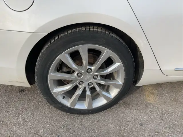 2016 Cadillac XTS - Photo 9