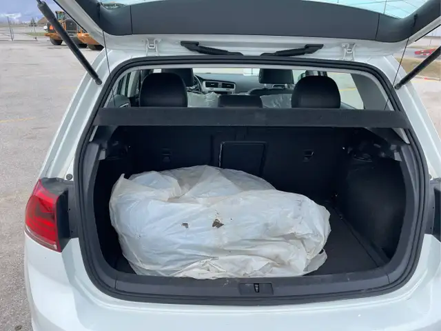 2016 Volkswagen Golf - Photo 20