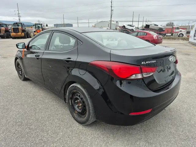 2015 Hyundai ELANTRA - Photo 7