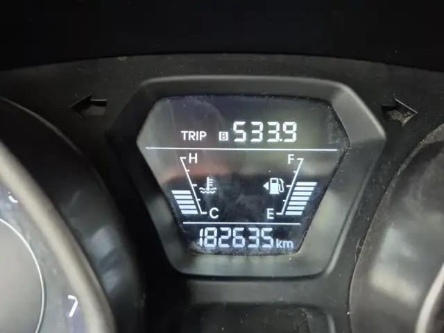 2015 Hyundai ELANTRA - Photo 15