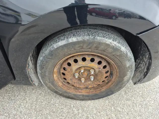 2015 Hyundai ELANTRA - Photo 32