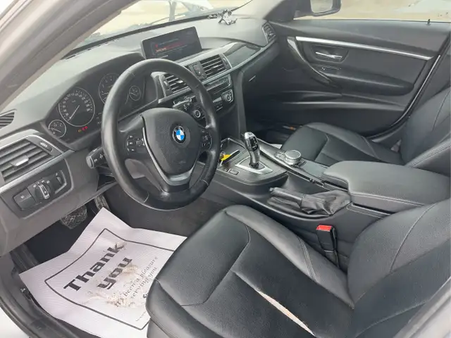 2017 BMW 3 Series - Photo 10