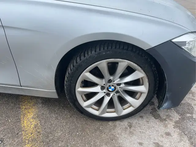 2017 BMW 3 Series - Photo 17