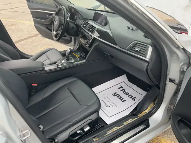 2017 BMW 3 Series - Photo 28