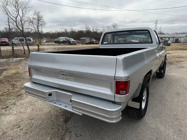 1973 GMC 2500 - Photo 7