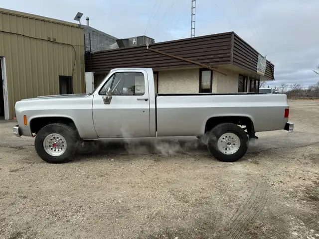 1973 GMC 2500 - Photo 8
