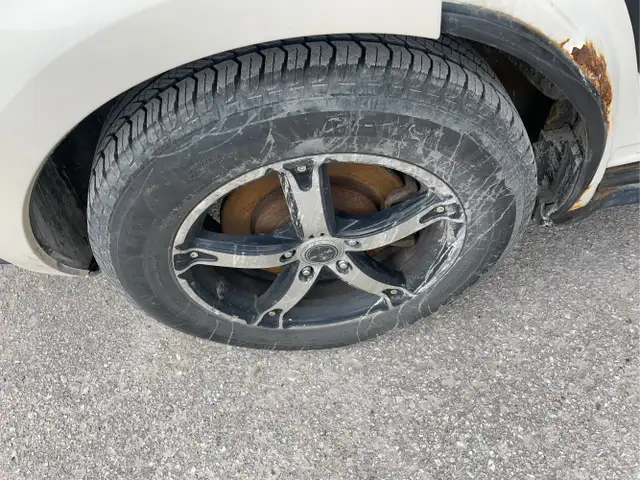 2009 Ford Taurus X - Photo 21