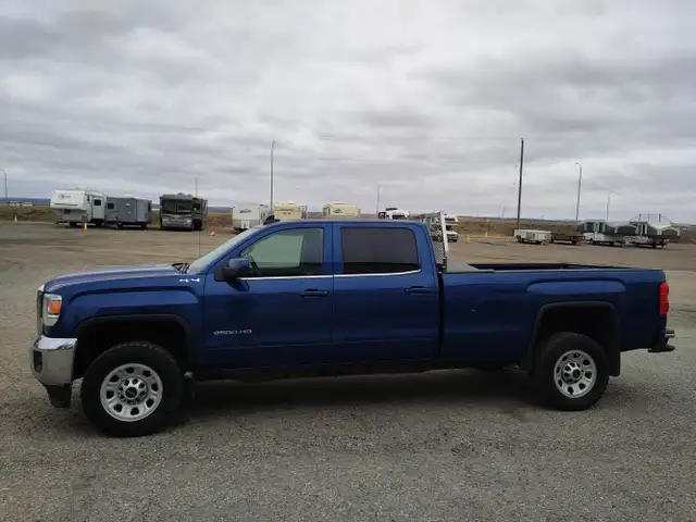 2019 GMC Sierra 2500HD - Photo 5