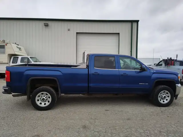 2019 GMC Sierra 2500HD - Photo 7