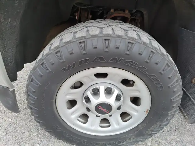 2019 GMC Sierra 2500HD - Photo 9