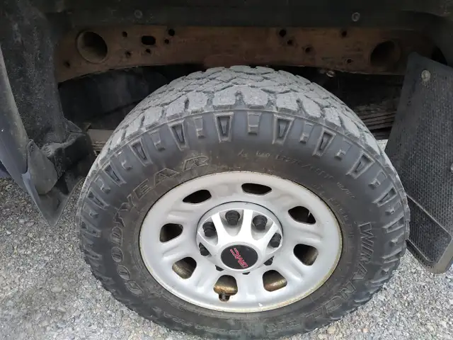 2019 GMC Sierra 2500HD - Photo 10