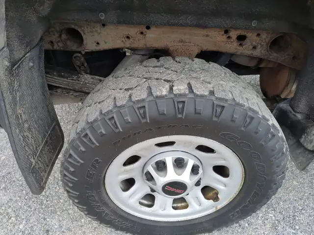 2019 GMC Sierra 2500HD - Photo 11