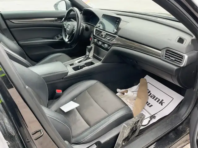 2018 Honda Accord - Photo 17