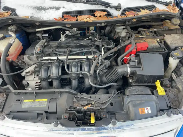 2011 Ford Fiesta - Photo 9