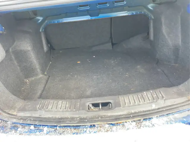 2011 Ford Fiesta - Photo 17