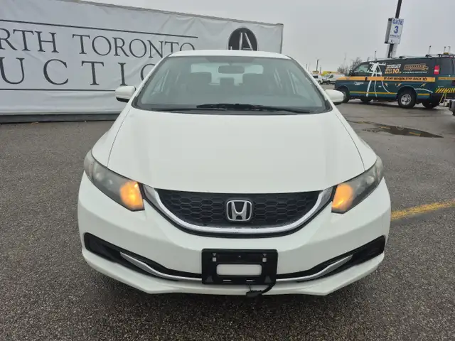 2015 Honda Civic - Photo 2