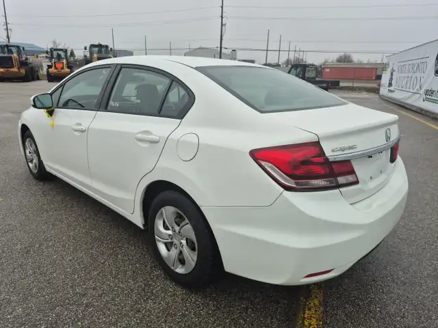 2015 Honda Civic - Photo 7