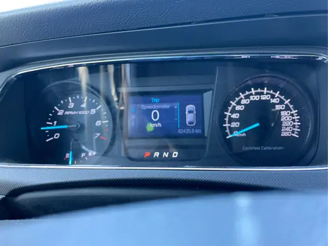 2014 Ford Taurus - Photo 11