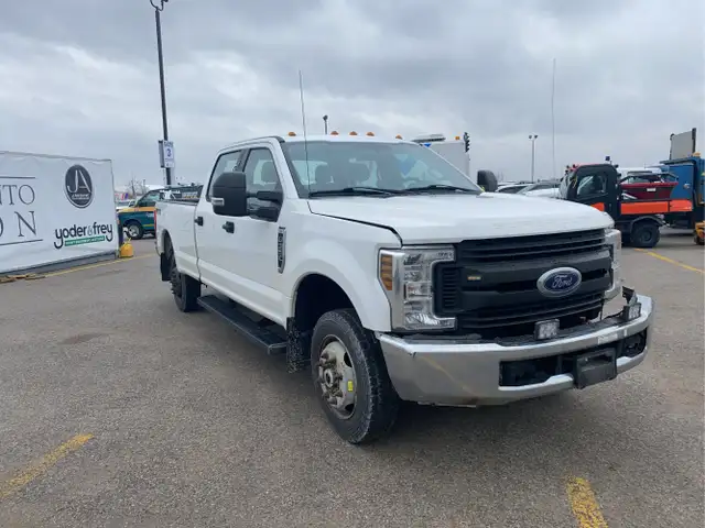 2019 Ford F-350 Super Duty - Photo 3