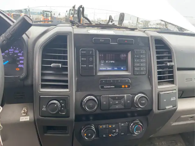 2019 Ford F-350 Super Duty - Photo 12