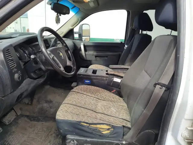 2012 Chevrolet Silverado 2500HD - Photo 13