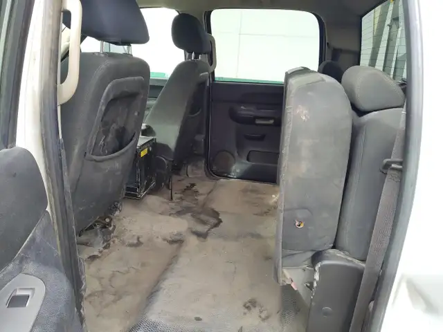 2012 Chevrolet Silverado 2500HD - Photo 14