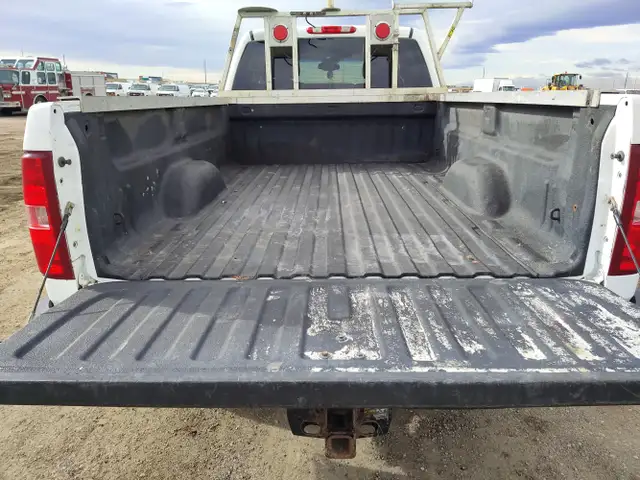 2012 Chevrolet Silverado 2500HD - Photo 15