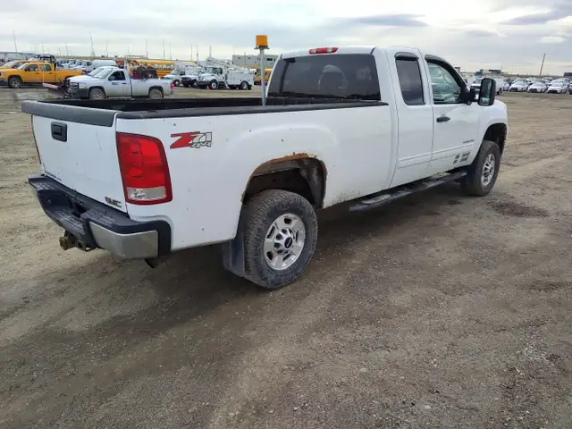 2013 GMC Sierra 2500HD - Photo 5