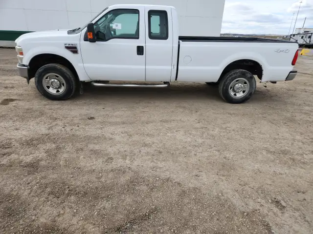 2008 Ford F-250 Super Duty - Photo 2