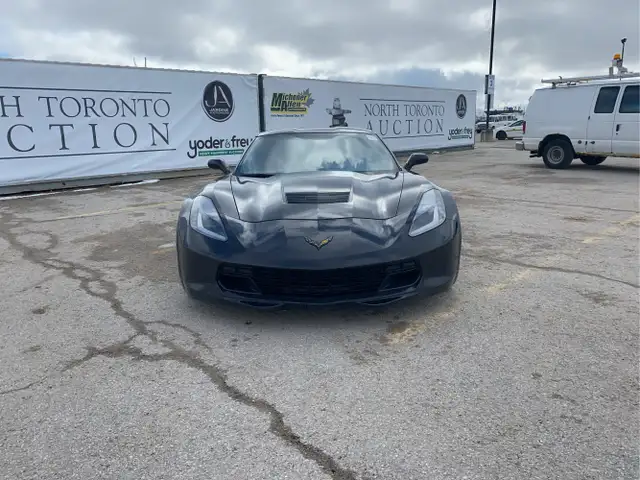 2018 Chevrolet Corvette - Photo 2